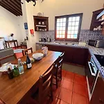 Super Mario - Casa Dos Moinhos * Porto Formoso