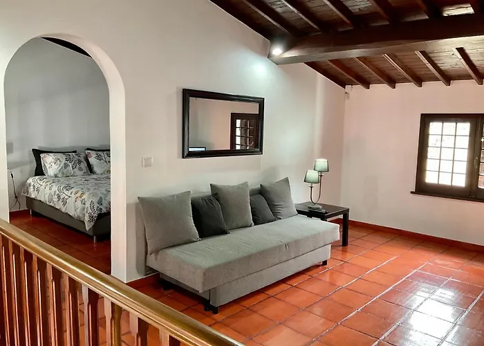 Super Mario - Casa Dos Moinhos * Porto Formoso