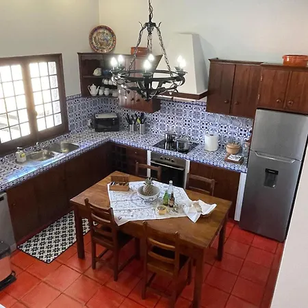 Super Mario - Casa Dos Moinhos *